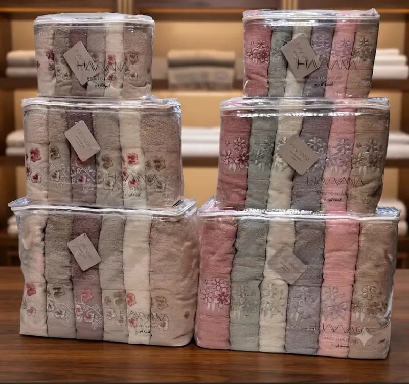 Набор полотенец с вышивкой, 18 предметов, пастельный микс